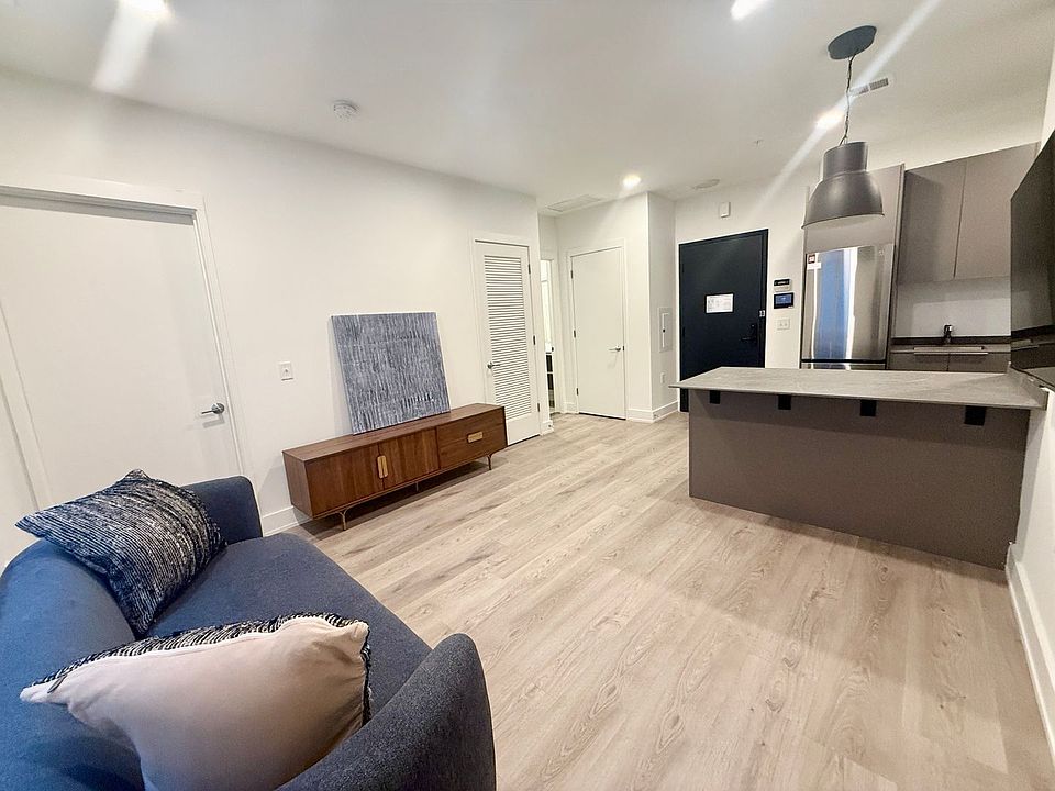 1st image of 1324 N Capitol St NW #2