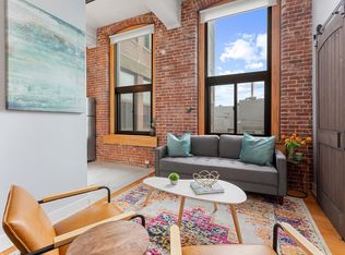 320 W 2nd St APT 206, Boston, MA 02127