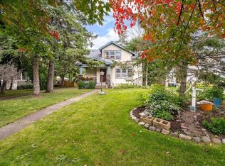 1818 Vermilion Rd, Duluth, MN 55803