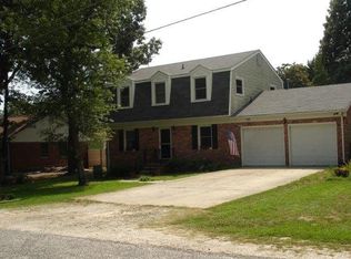 2056 River Rd, Hayes, VA 23072
