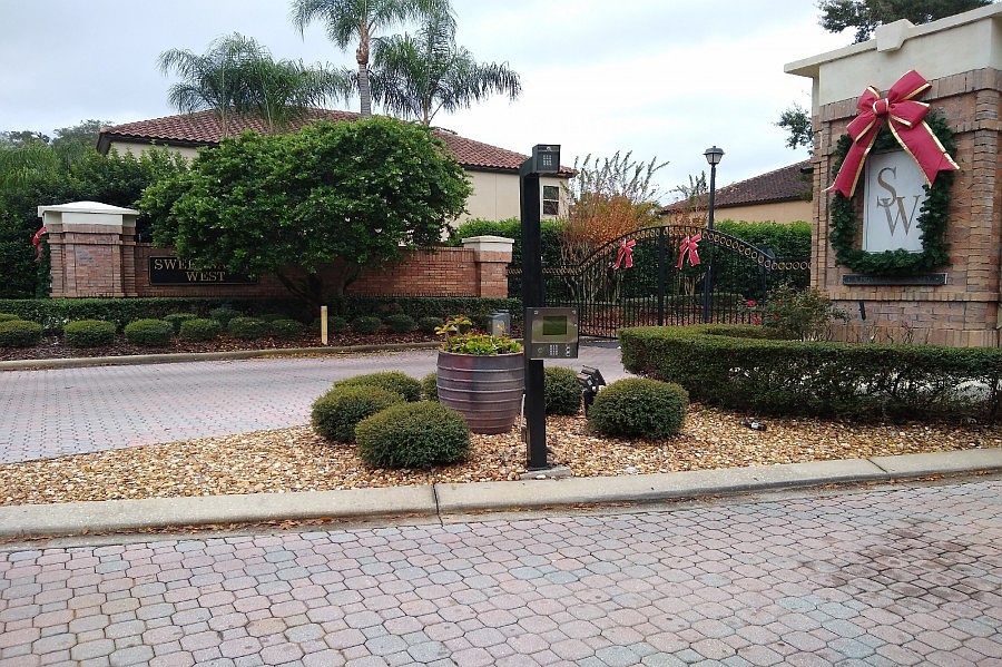 2nd image of 2509 Sweetwater Country Club Dr