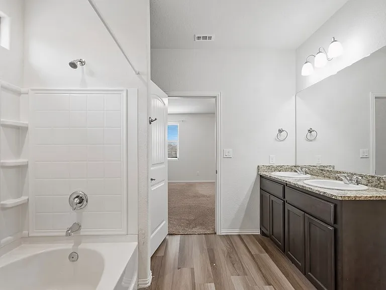6910 Kate Reed Dr — Photo 27