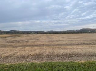 Denzer Rd, North Freedom, WI 53951