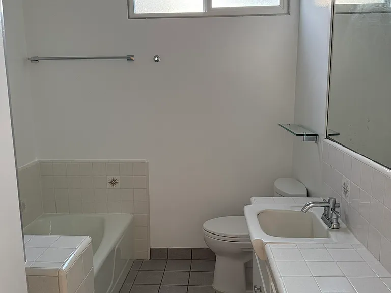 1330 California Ave #108 — Photo 15