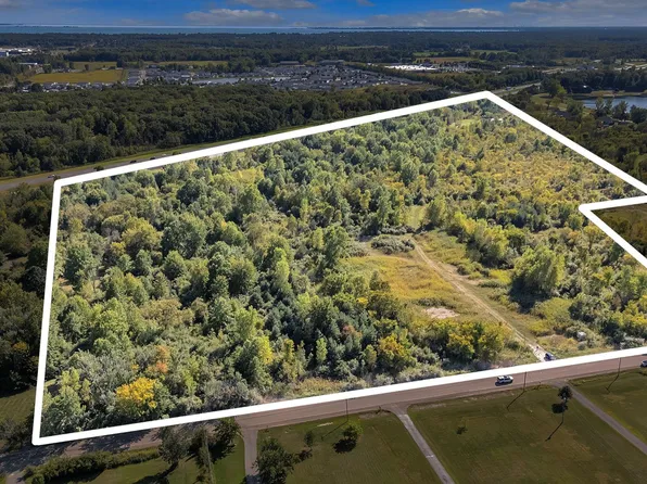 37950 27 Mile Rd, New Haven, MI 48048