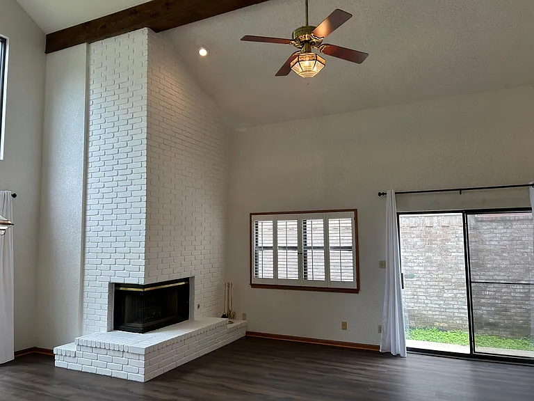 Living area.