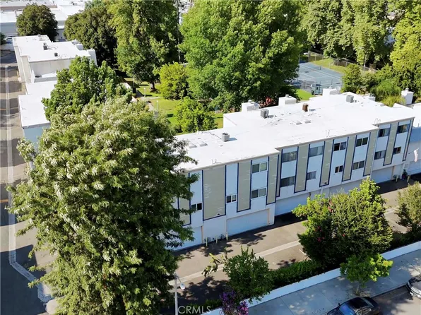 21011 Gresham St APT 1, Canoga Park, CA 91304