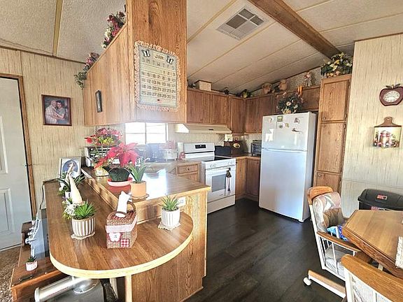 4th image of 652 S Ellsworth Rd Lot 87