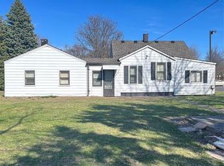 29269 Ryan Rd, Warren, MI 48092