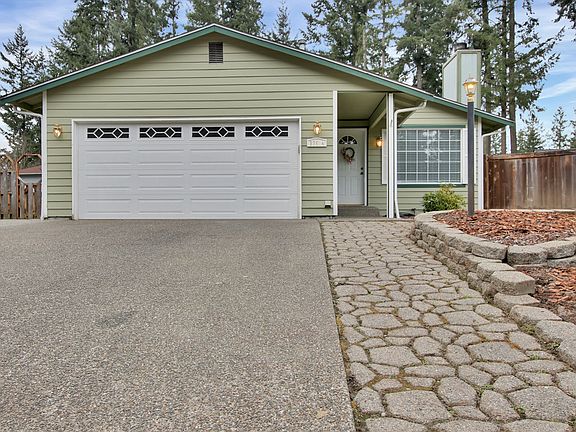 4th image of 23514 53rd Avenue Ct E