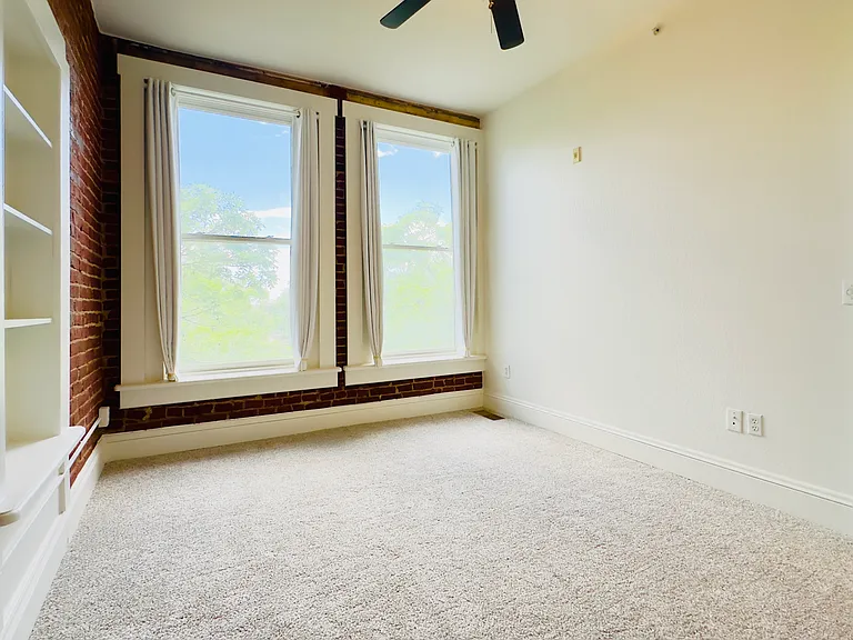 3211 N Zuni St #7 — Photo 18