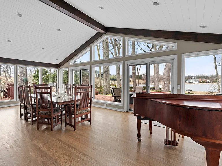3525 Brookside Dr — Photo 6