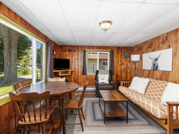 10760 Lake St, Chippewa Lake, MI