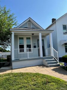 5366 Southwest Ave, Saint Louis, MO, 63139
