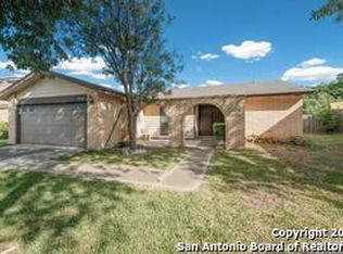 6967 Sunset Village Dr, San Antonio, TX 78249