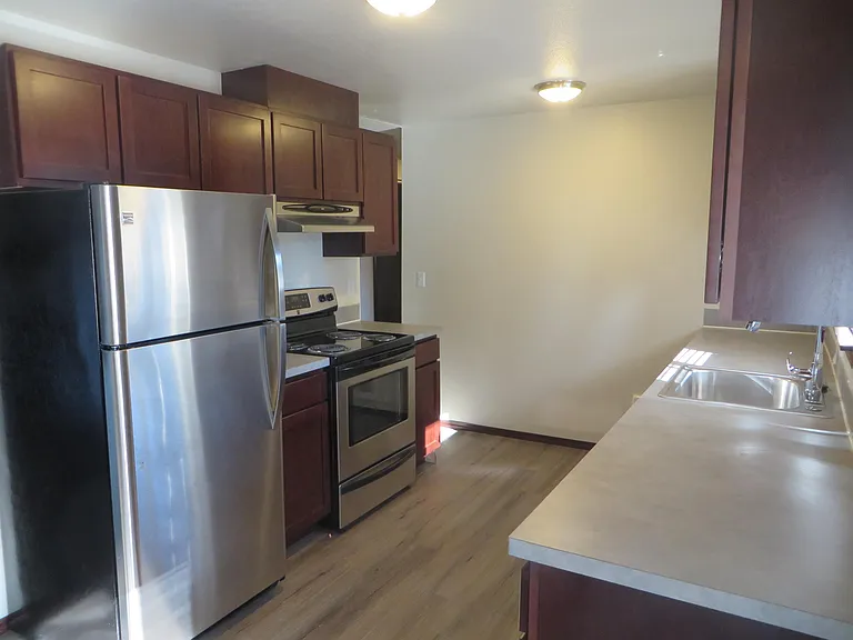 Parkview Apartments — Photo 60