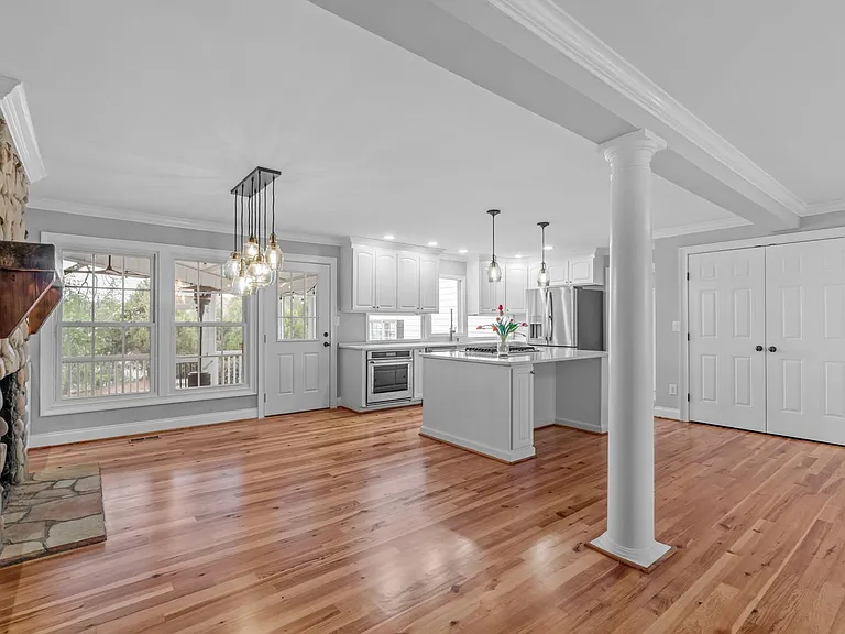 1508 Braden Overlook Ct — Photo 15