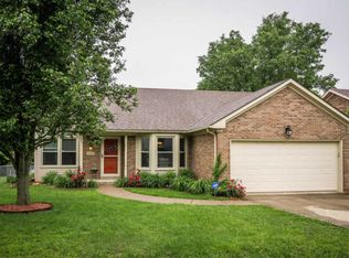 10303 Vantage Rd, Jeffersontown, KY 40299