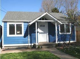 9514 NE Gertz Cir, Portland, OR 97211