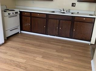 946 Academy Heights Dr, Greensburg, PA 15601