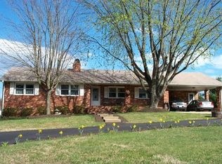 1786 Mountain View Rd, Stafford, VA 22554