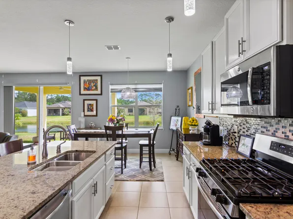 1622 Willows Square, Vero Beach, FL 32966