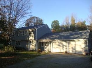 23 Lawrence Rd, Weare, NH 03281