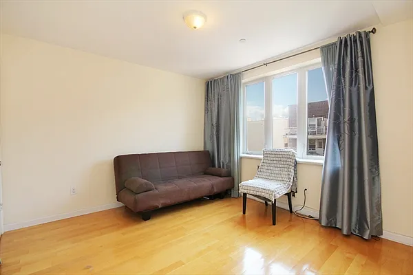 Sold by Citi Habitats | media 28