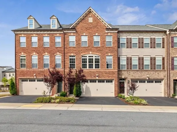 2924 Middleham Ct, Hanover, MD 21076