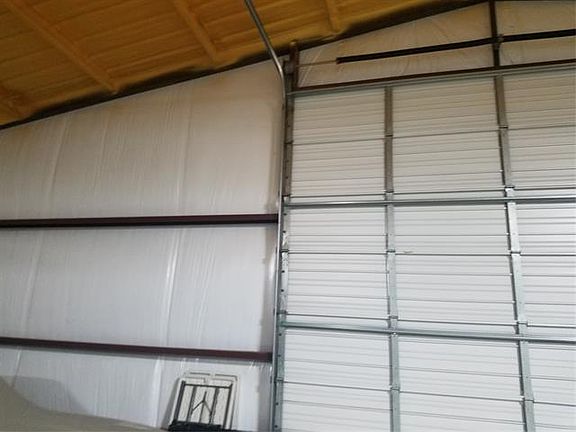 4th image of 615 Longhorn Dr