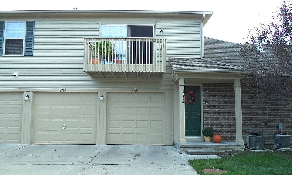Entrance, Garage and Deck