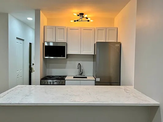 Rented by Compass | media 3
