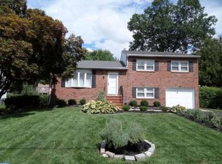 24 Saint Paul Ave, Ewing, NJ 08638