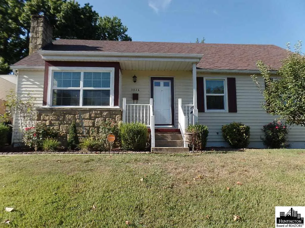 3026 Wallace Cir photo 1