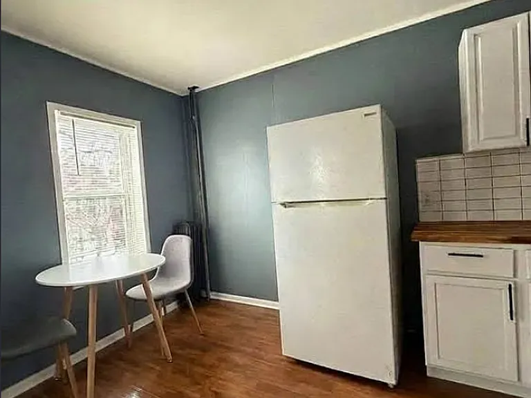 348 Maria Ave — Photo 3