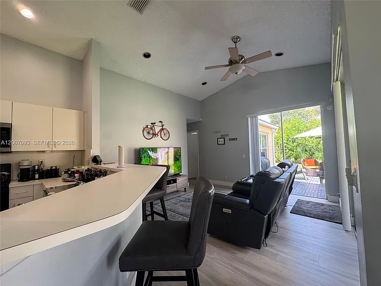 825 Falling Water Rd — Photo 10