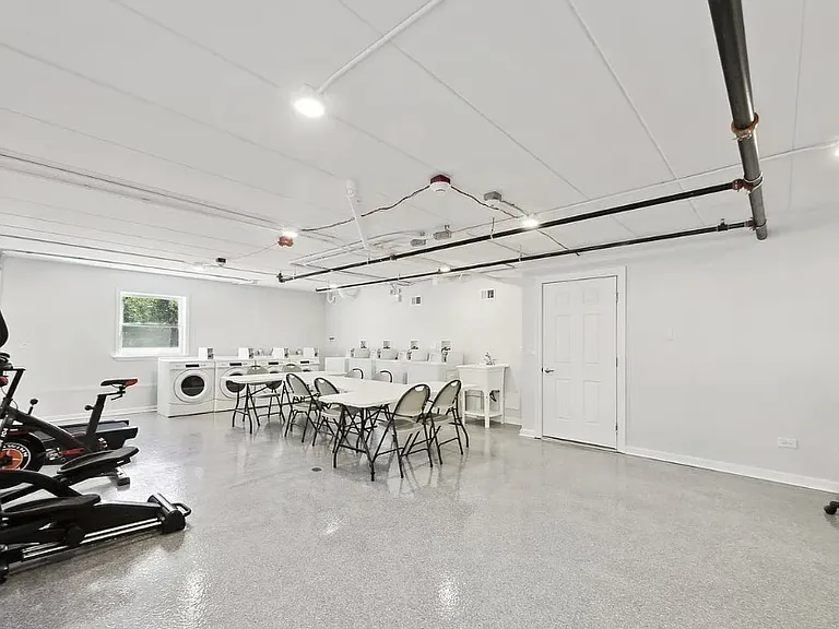 515 N Cass Ave #3 — Photo 15