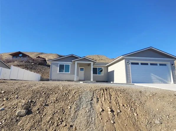 356 Ives, Pateros, WA 98846
