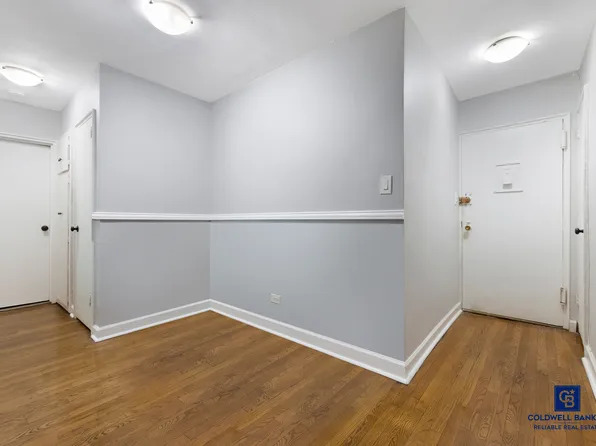 5235 Post Road image 3 of 9