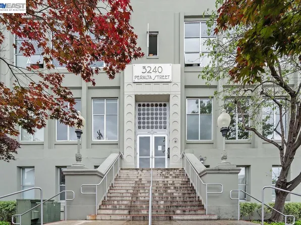 3240 Peralta St APT 24, Oakland, CA 94608
