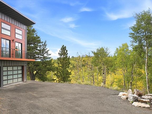 4th image of 682 Alps Hill Road