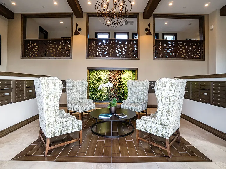 Villas on the Boulevard — Photo 7