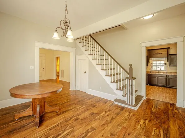 406 E Pleasant Ave, Covington, TN 38019