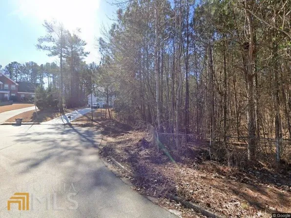 1805 Alcovy Ridge Ln, Loganville, GA 30052