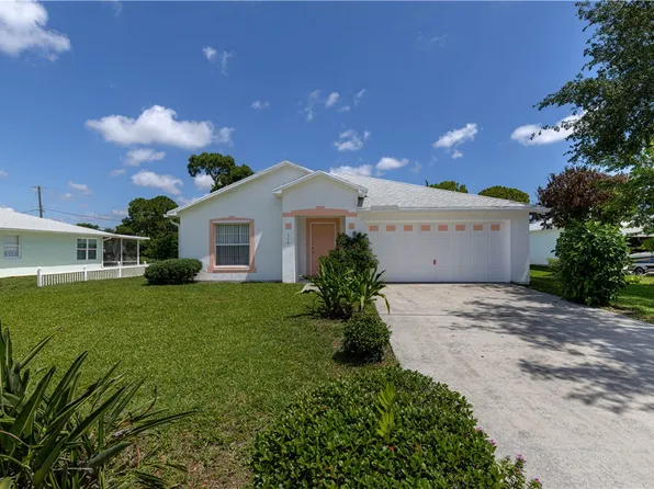 114 Douglas Ave, Sebastian, FL 32958
