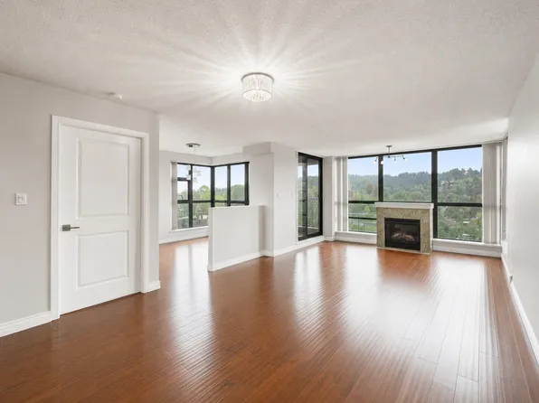 288 Ungless Way #1403, Pt Moody, BC V3H 0C9