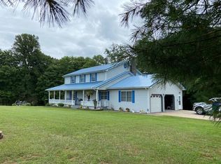 1014 E Mount Lookout Rd, Mount Lookout, WV 26678