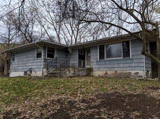 390 E Seneca Tpke, Syracuse, NY 13205
