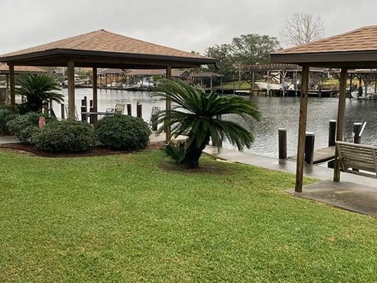 4638 Pontchartrain Dr #R — Photo 13