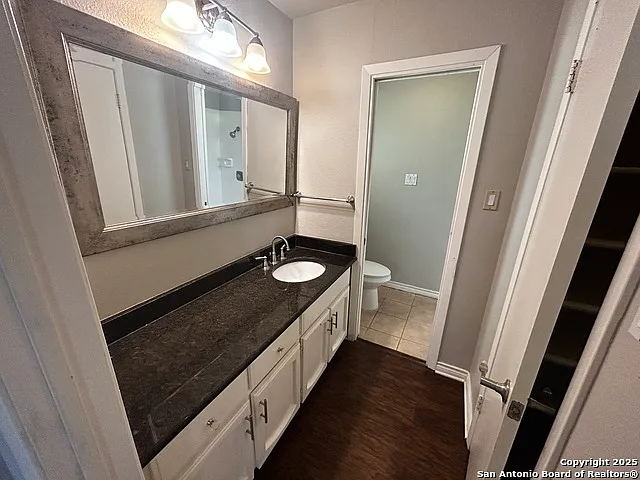 4 bed, 2.0 bath, 1811 sqft, $2,100 — Photo 4